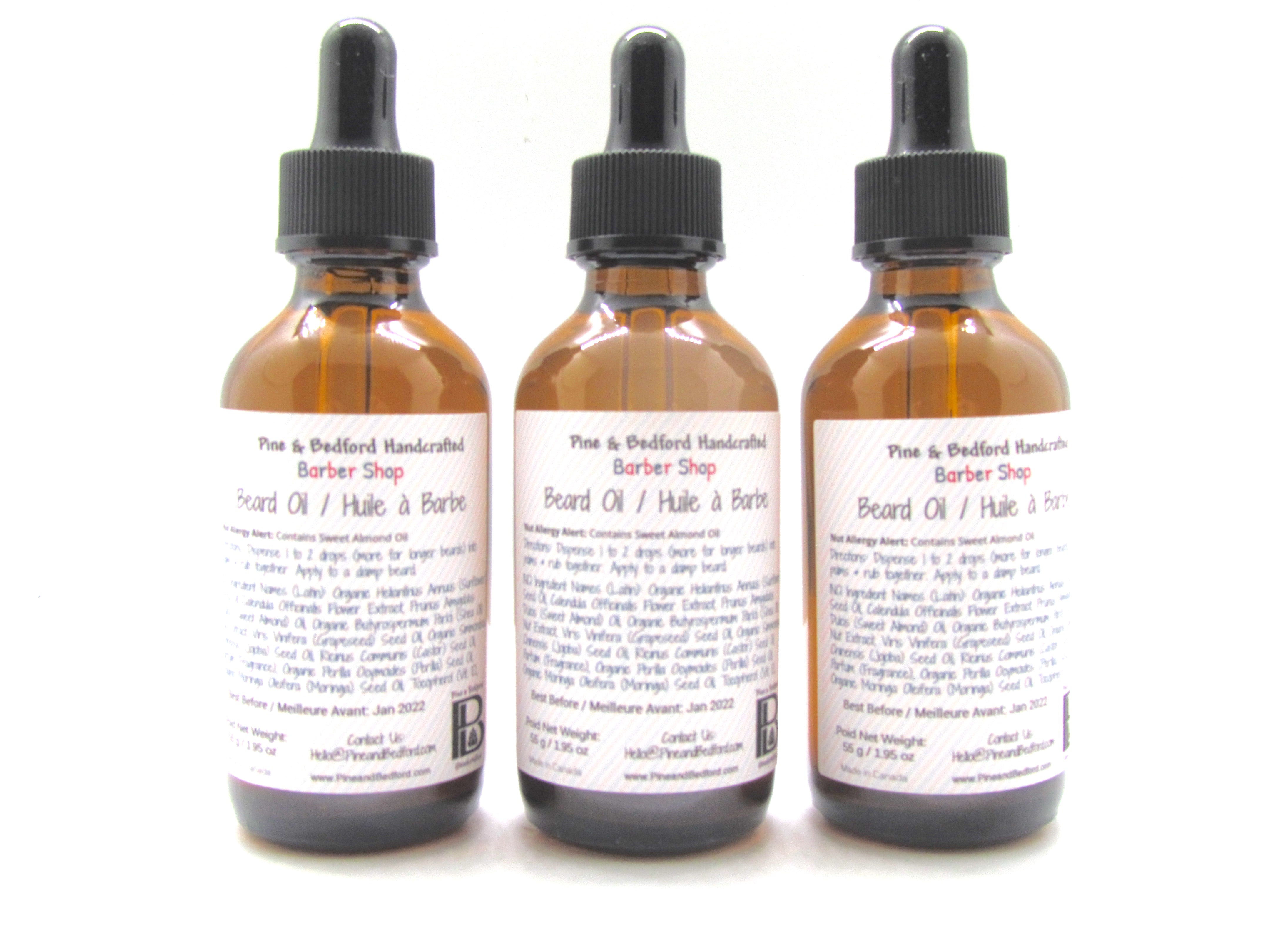 Pine and Bedford's Beard Oil contains Organic Calendula infused Sunflower Oil, Grapeseed Oil, Sweet Almond Oil, Rosehip Oil, Shea Oil, Jojoba Oil,  Castor OIl, Perila Oil, Moringa Oil and  Vitamin E.  It has a light barbershop fragrance.  We leverage low comedogenic oils so it will not clog pores while making your beard soft and manageable. Shown here in a 2oz amber dropper bottle.  Net product weight: 1.95 oz.